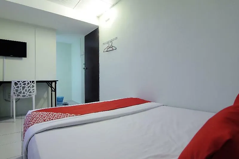 Super Oyo 432 My 7Days Inn Johor Bahru 2*,